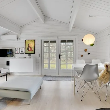 Сasa de vacaciones Iulger - 30km From The Sea By Interhome *