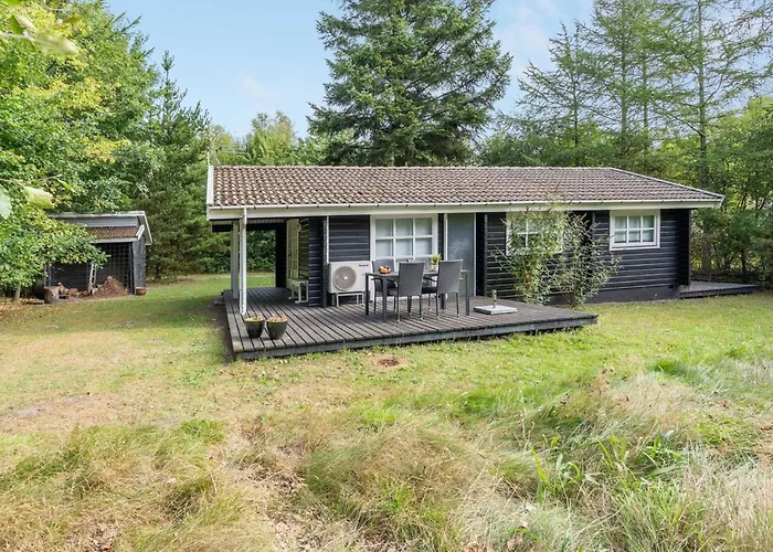 Iulger - 30km From The Sea By Interhome